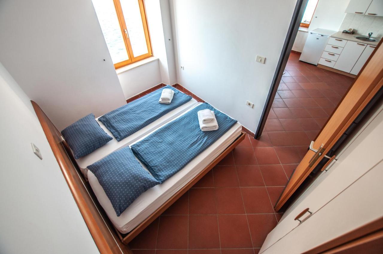 Apartments Punta Piran Exterior foto