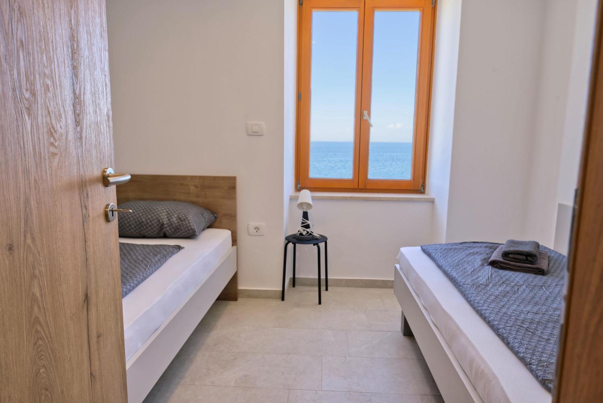 Apartments Punta Piran Exterior foto
